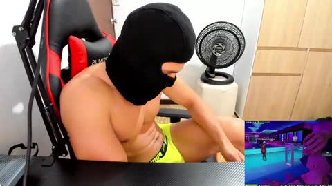 calihotcaliente27 online show from 02/11/25, 04:13