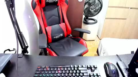 calihotcaliente27 online show from 03/03/25, 11:22