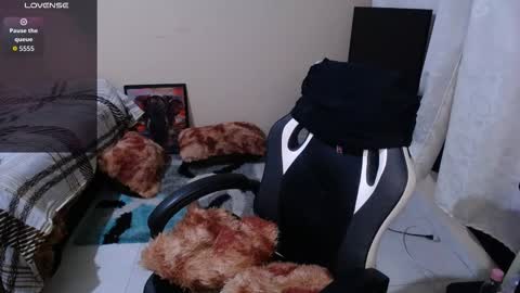 Snapshot of caliope_goddess1 chatting on 09/28/25, 11:10 caliope_goddess1 online show from 09/28/25, 11:10