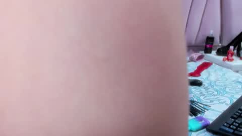 Snapshot of calipso_swet chatting on 12/12/24, 07:30 Calipso Swet online show from 12/12/24, 07:30