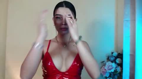 Snapshot of call_me__anna chatting on 11/21/25, 09:46 Anna online show from 11/21/25, 09:46