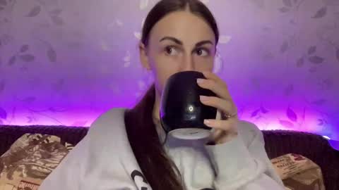 Anna online show from 01/17/25, 08:22