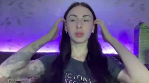 Anna online show from 03/04/25, 08:05