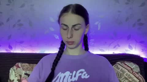 Anna online show from 03/10/25, 08:01