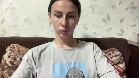 Anna online show from 10/04/25, 05:22