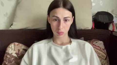 Anna online show from 04/15/26, 08:32