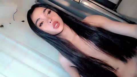 call_me_nina online show from 06/05/26, 02:51
