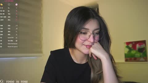 Snapshot of call_me_rosie chatting on 01/11/25, 08:54 online show from 01/11/25, 08:54