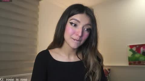 Snapshot of call_me_rosie chatting on 02/28/25, 12:21 online show from 02/28/25, 12:21