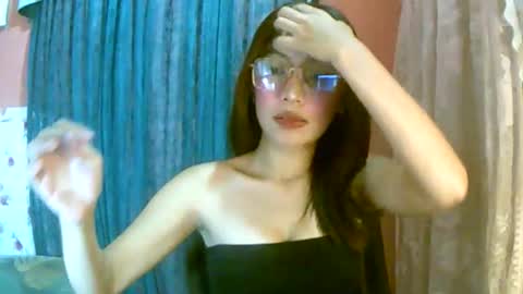 Freya online show from 04/15/26, 11:06