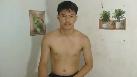 Snapshot of callme_jus chatting on 04/24/26, 04:48 Jus online show from 04/24/26, 04:48