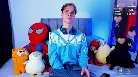 callum online show from 04/21/26, 04:12