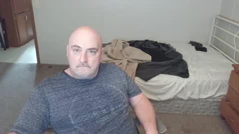 Snapshot of calvin420420 chatting on 03/25/26, 10:05 longjohn74 online show from 03/25/26, 10:05