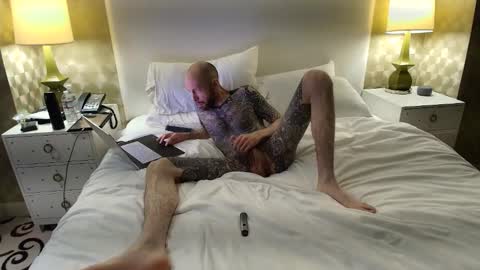 Snapshot of calvin_climax chatting on 01/12/26, 11:26 Calvin online show from 01/12/26, 11:26