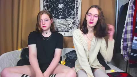 Snapshot of calvin_kevin_grem chatting on 02/20/25, 06:13 Calvin Kevin Grem online show from 02/20/25, 06:13