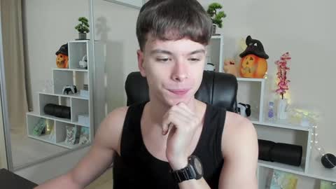 Hey I am Calvin  online show from 01/11/25, 07:05