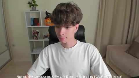 Hey I am Calvin  online show from 09/12/25, 06:08