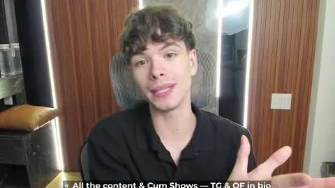 Hey I am Calvin  online show from 04/07/26, 05:13