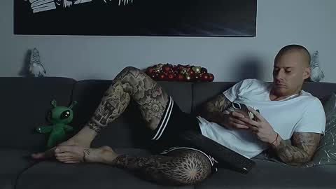 Calvin  online show from 12/19/25, 12:39