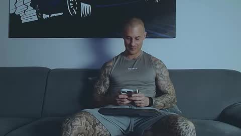 Calvin  online show from 01/14/26, 08:36