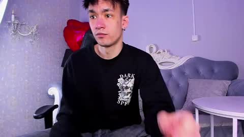 Calvin Owens online show from 02/09/25, 03:32