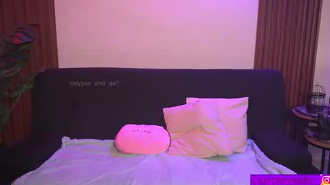 Calypso and Kayla online show from 06/18/26, 05:17