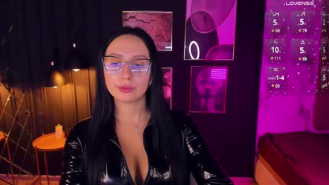 Snapshot of calypsownsu chatting on 12/04/24, 02:42 Christy online show from 12/04/24, 02:42