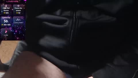 Snapshot of camboy301077 chatting on 01/20/25, 06:10 steffencamboy online show from 01/20/25, 06:10