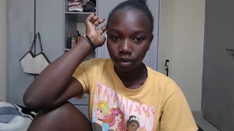 Princess online show from 01/03/25, 05:28