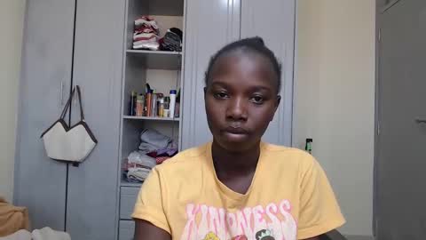 Princess online show from 01/03/25, 01:25