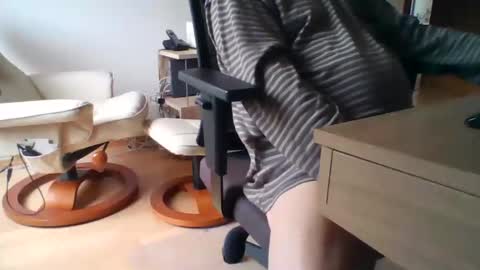 camcologne online show from 09/30/25, 07:35