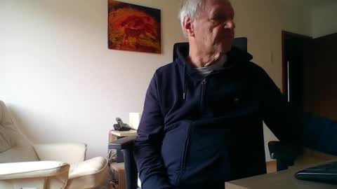 camcologne online show from 02/13/26, 09:27