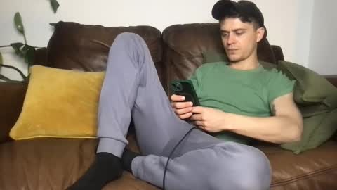 CamDoAttitude online show from 04/18/26, 09:15