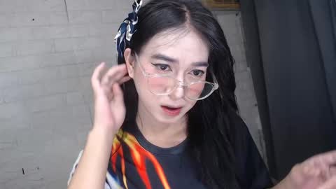 camela_star online show from 02/06/25, 03:52