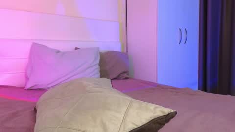 Cameron online show from 12/04/25, 10:02