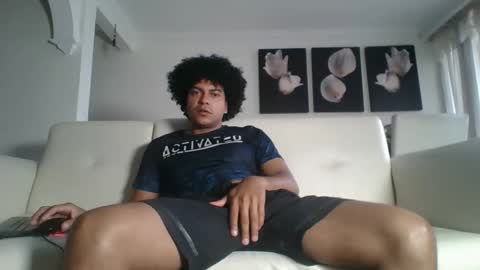 Stiven online show from 12/03/25, 04:49