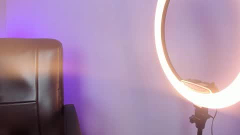 Snapshot of cami_tight chatting on 12/13/25, 08:47 Cami online show from 12/13/25, 08:47