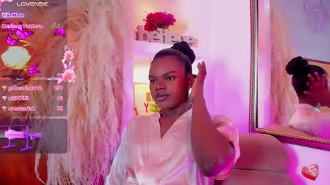 camiestrada online show from 02/02/25, 11:32