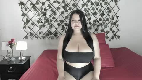 camihotboobs online show from 05/25/26, 12:44