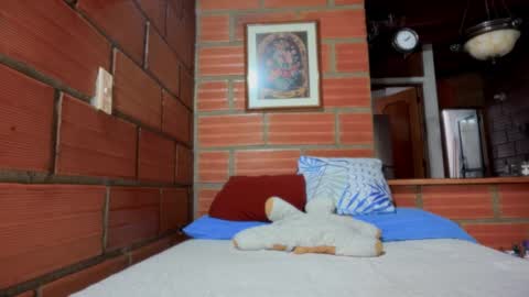 camii19y online show from 10/03/25, 08:06