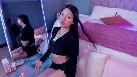 Snapshot of camii_bunnie chatting on 04/09/26, 03:50 Cami online show from 04/09/26, 03:50