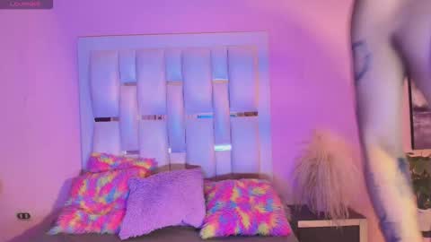 CA M I online show from 01/07/26, 03:42