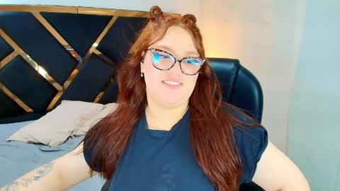 Camila Osorio online show from 05/27/26, 01:57
