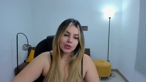 Camila online show from 02/09/25, 07:05