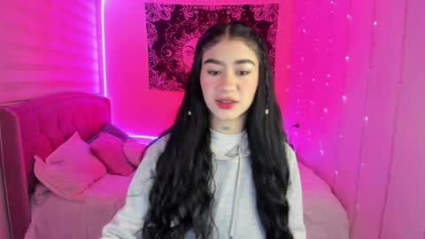 camila online show from 10/23/25, 07:34