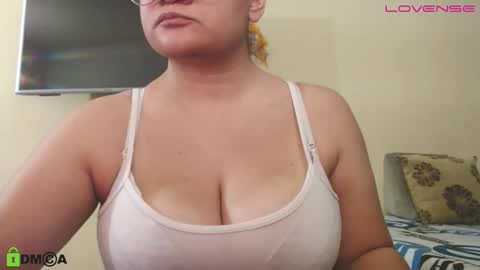 Camila  online show from 01/16/26, 02:43