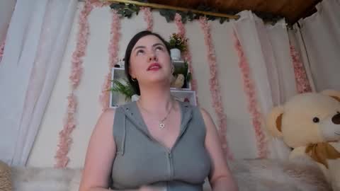 Camii Lopez online show from 02/09/26, 02:04