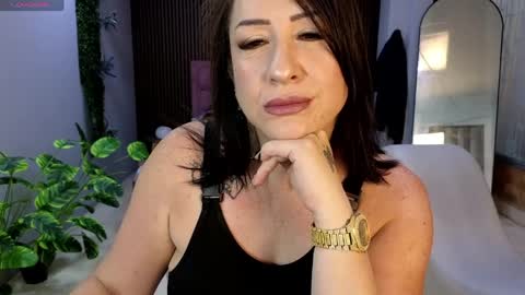 Camil online show from 03/25/26, 11:16