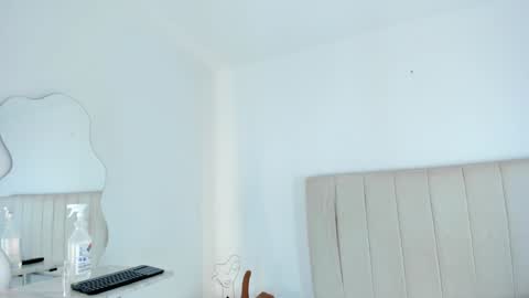 Cami online show from 01/28/25, 02:00