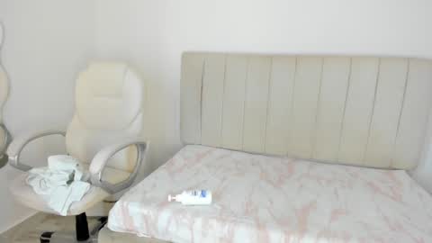 Cami online show from 02/01/25, 07:02